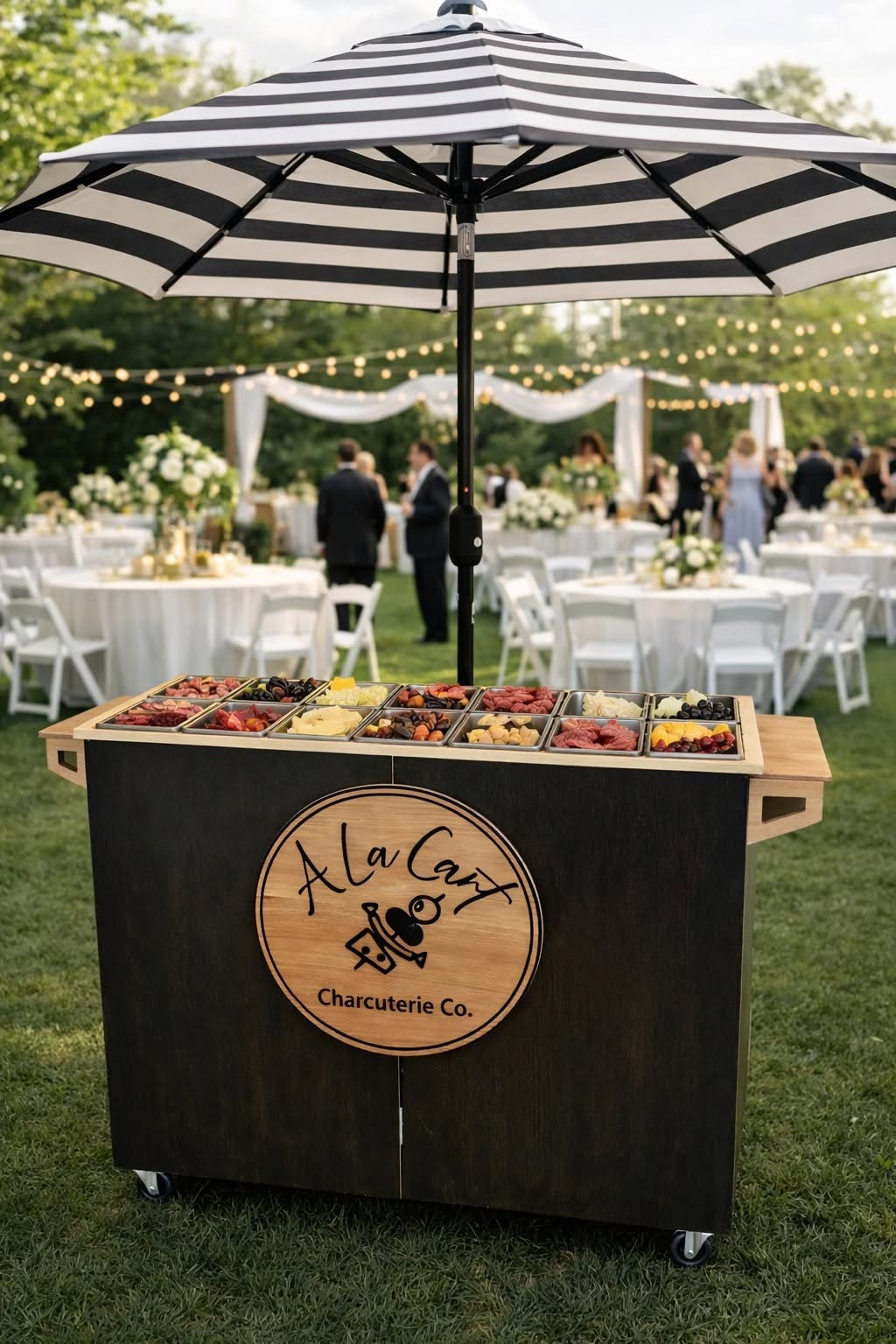 A La Cart charcuterie cart at a wedding